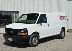 10 FT CARGO VAN